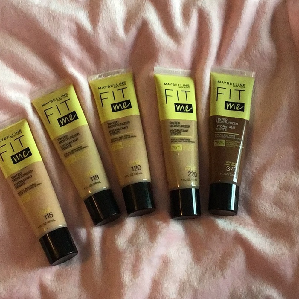 New Maybelline Fit Me Tinted Moisturizer with Aloe